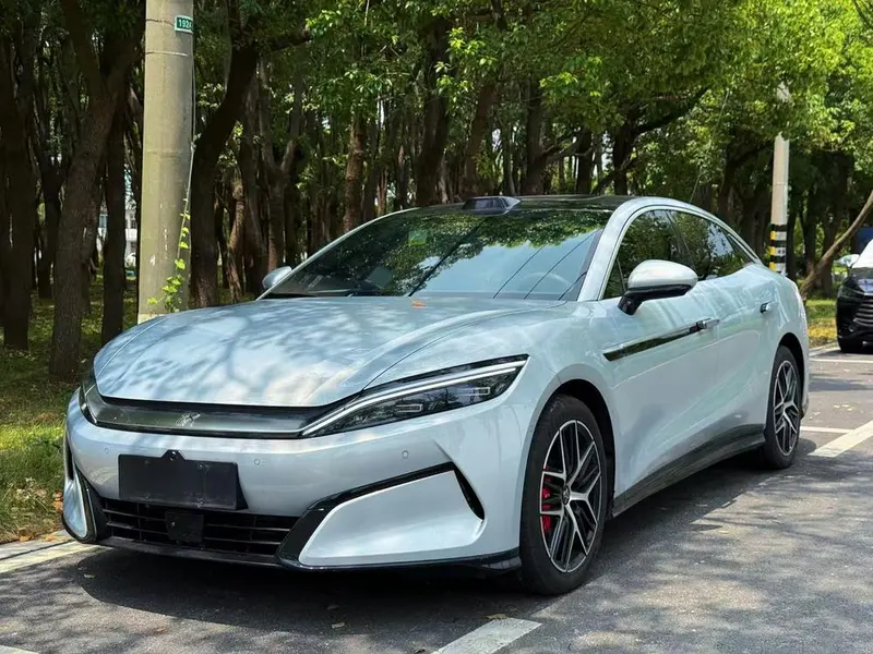 BYD Han L EV, 2025