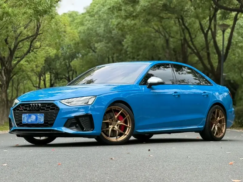 Audi S4, 2022