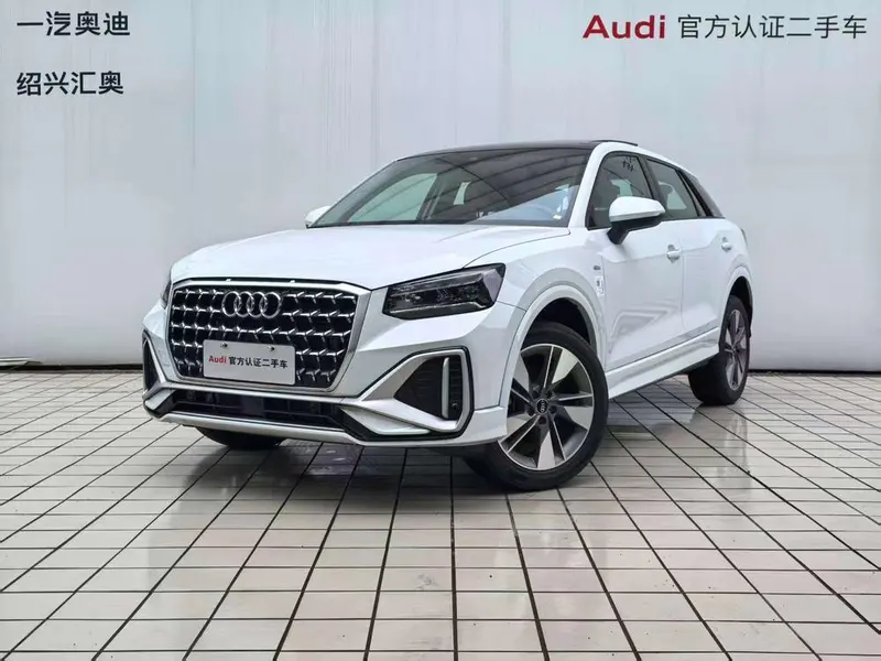 Audi Q2L, 2024