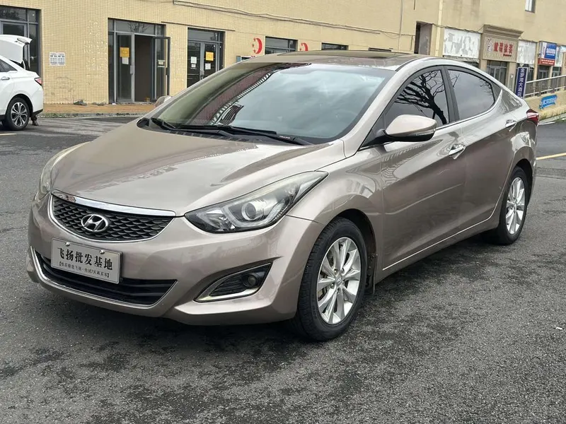 Hyundai Elantra Langdong, 2016