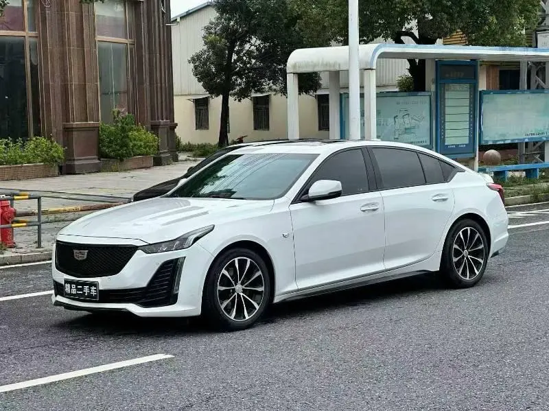 Cadillac CT5 28T Luxury Version Standard Edition, 2023 — фото 1