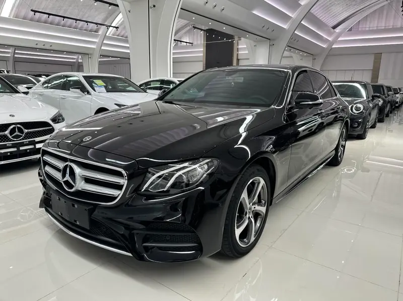 Mercedes-Benz E-Class, 2019