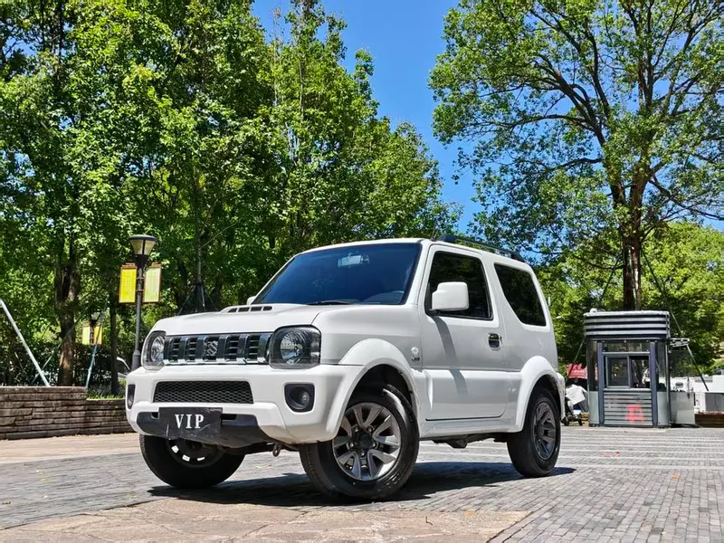 Suzuki Jimny (Import) 1.3 AT JLX, 2015 — фото 1