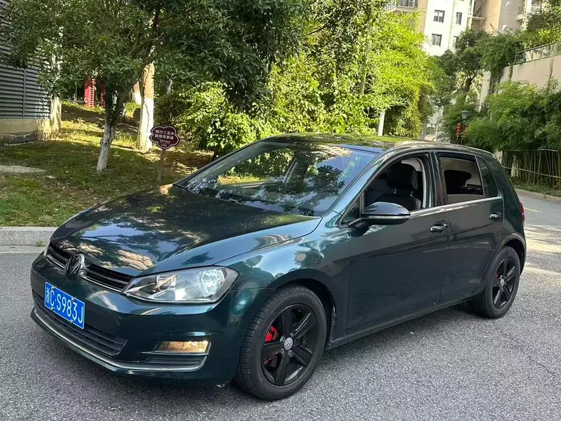 Volkswagen Golf 1.4TSI Auto Comfort Version, 2015 — фото 1