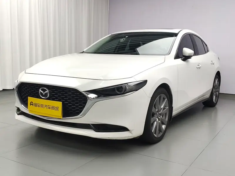 Mazda 3 Axela, 2021