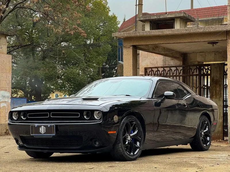 Dodge Challenger, 2017