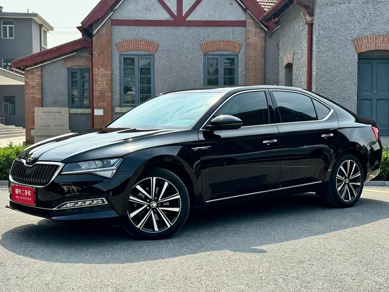 Skoda Superb, 2023
