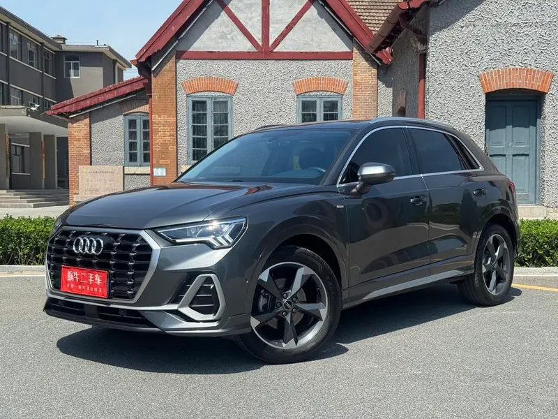Audi Q3, 2023