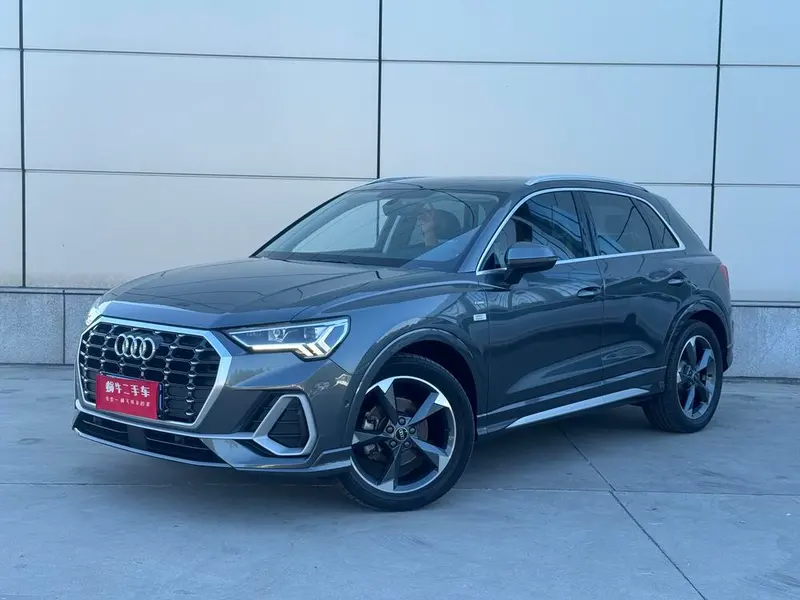 Audi Q3, 2023