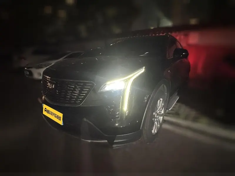 Cadillac XT4 Facelift 28T 2WD Leading Version, 2020 — фото 1