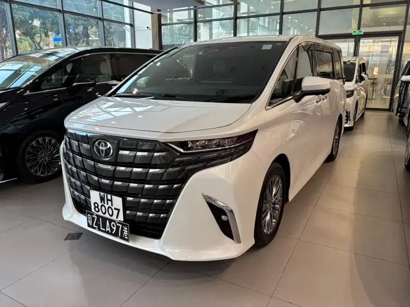 Toyota Alphard, 2025