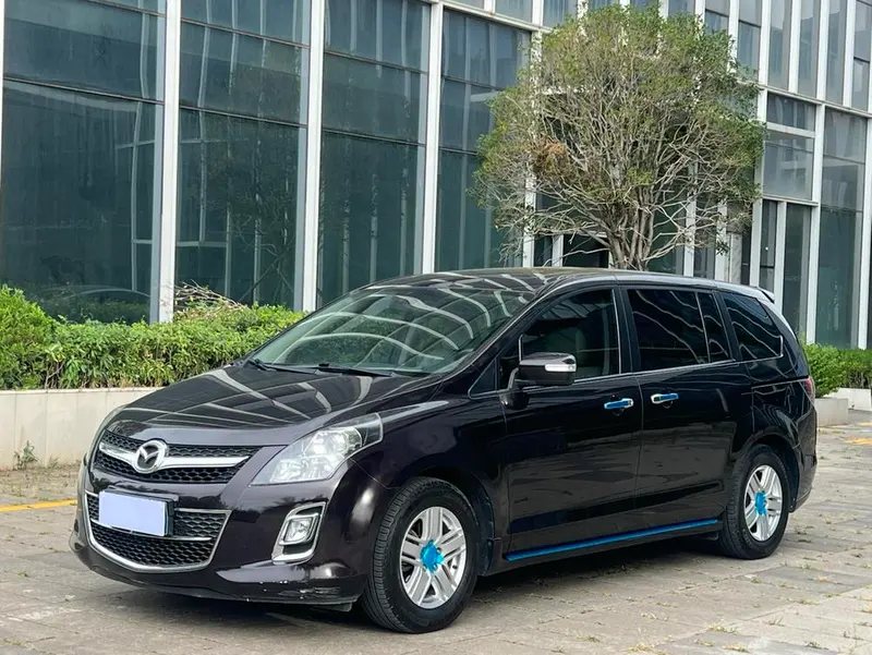 Mazda 8, 2013