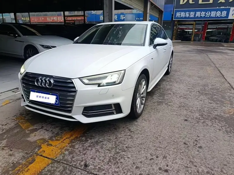 Audi A4L 30 Version 40 TFSI Fashion Version, 2018 — фото 1