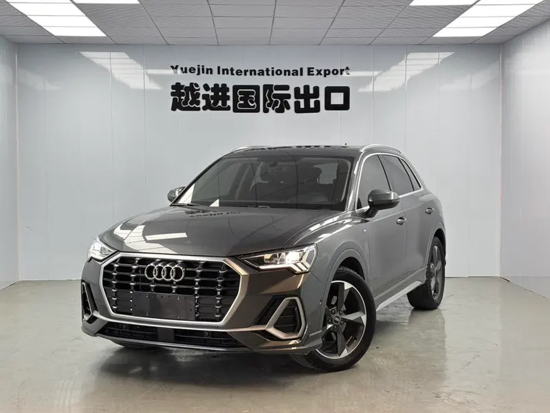 Audi Q3, 2022