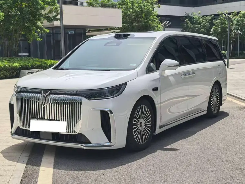Voyah Dreamer PHEV, 2025