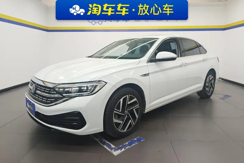 Volkswagen Sagitar, 2023