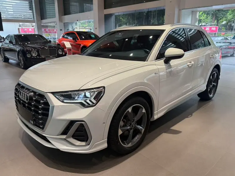 Audi Q3, 2023