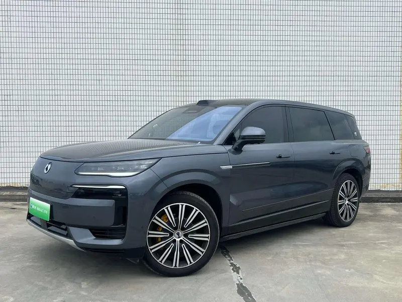 Denza N9 DM, 2025