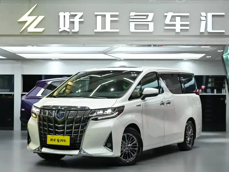 Toyota Alphard, 2022