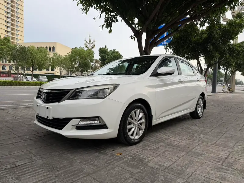 Changan Yuexiang V7, 2016