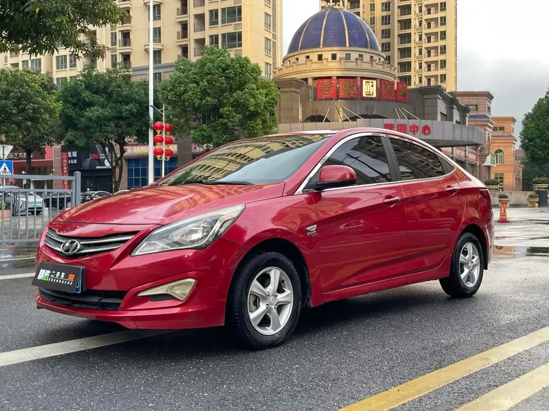 Hyundai Verna, 2014