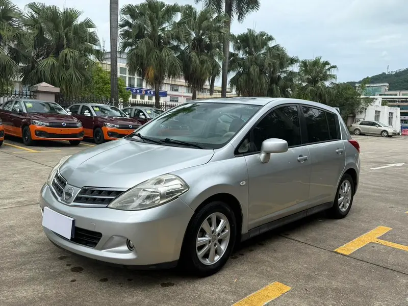 Nissan Tiida 1.6L Auto Version, 2008 — фото 1