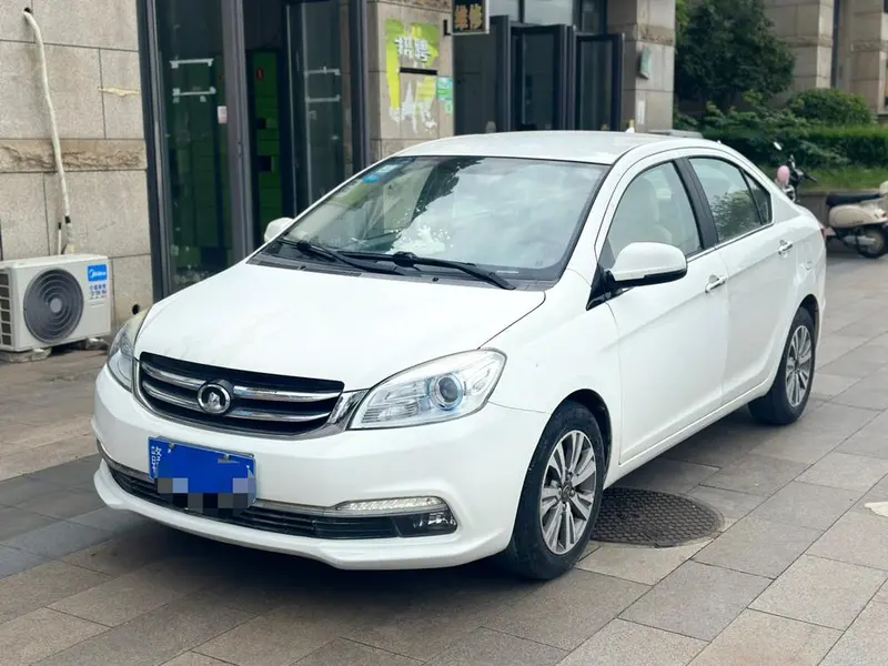 Great Wall C30, 2015