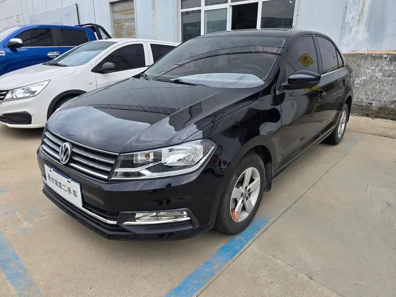 Volkswagen Santana 1.4L Manual Style Edition, 2015 — фото 1