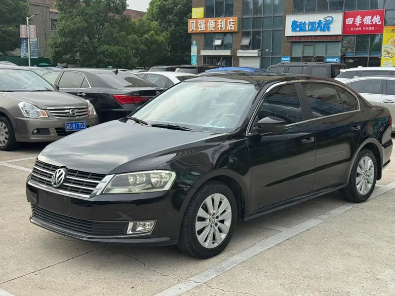 Volkswagen Lavida Facelift 1.4TSI Manual Comfort Edition, 2013 — фото 1
