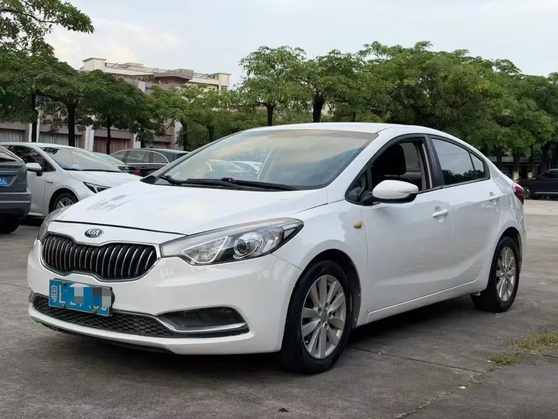 Kia K3, 2015