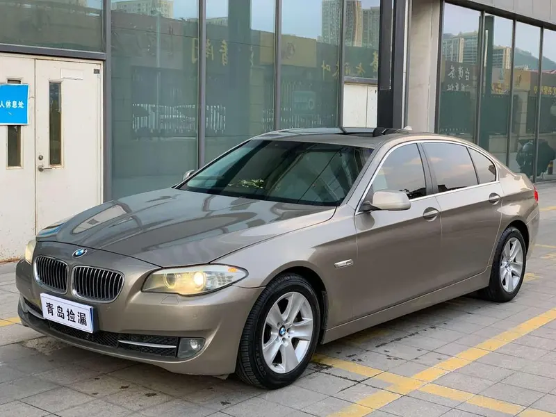 BMW 5-Series, 2011