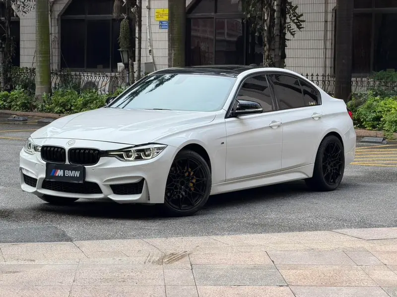 BMW 3-Series, 2018