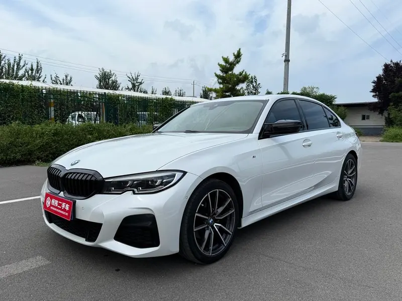 BMW 3-Series, 2021