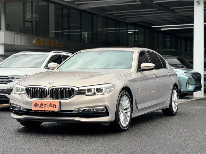 BMW 5-Series, 2018