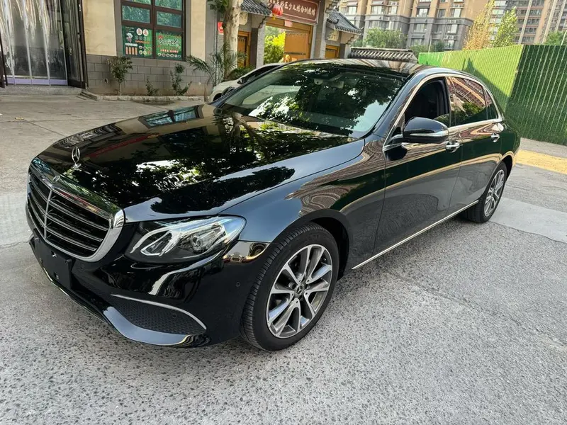Mercedes-Benz E-Class, 2016