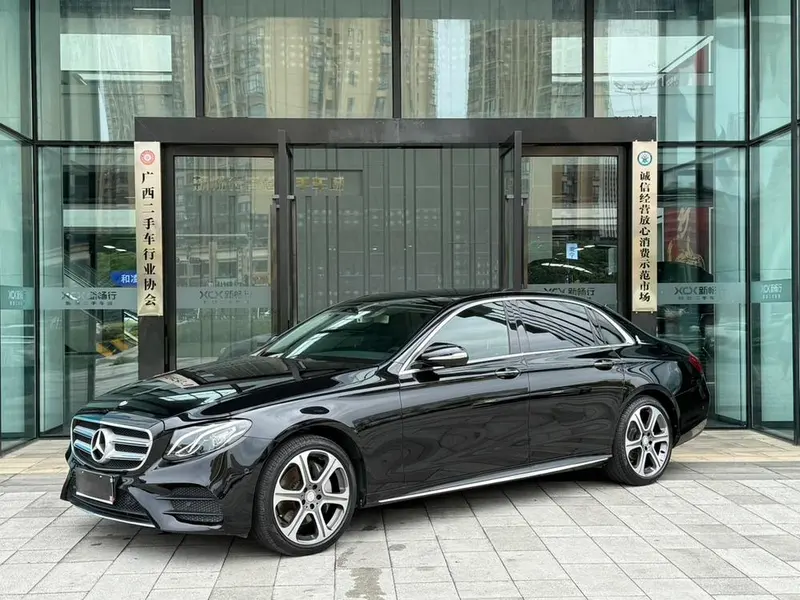 Mercedes-Benz E-Class, 2016