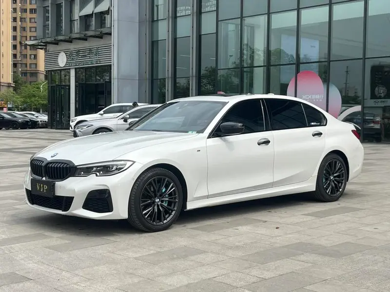 BMW 3-Series, 2021