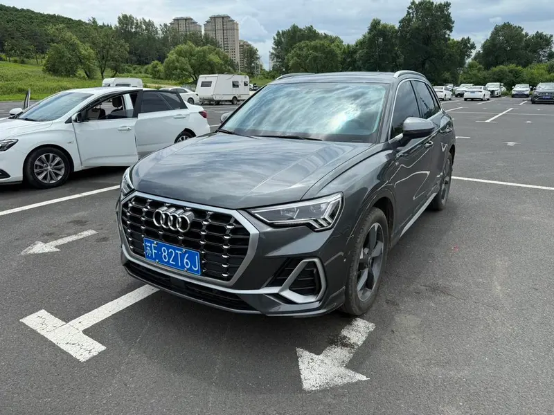 Audi Q3, 2023