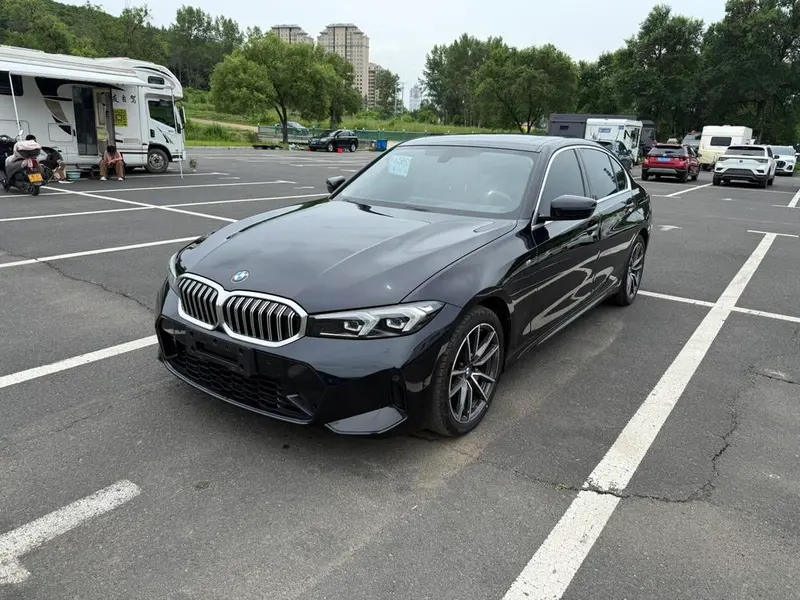 BMW 3-Series, 2023