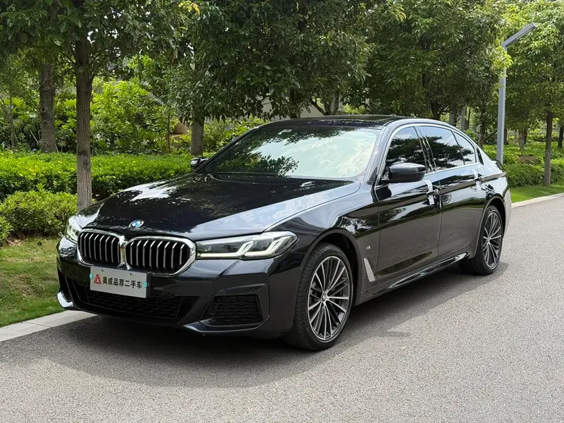 BMW 5-Series, 2023