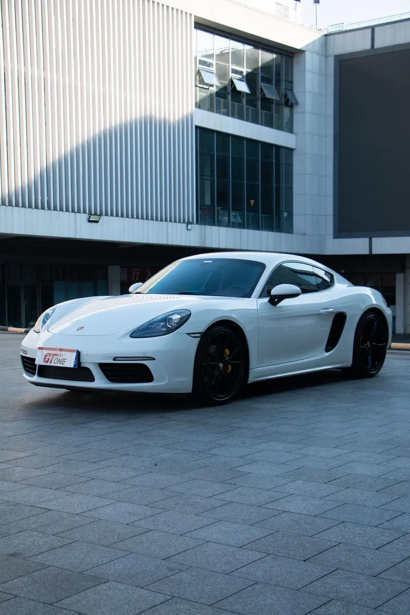 Porsche 718, 2016