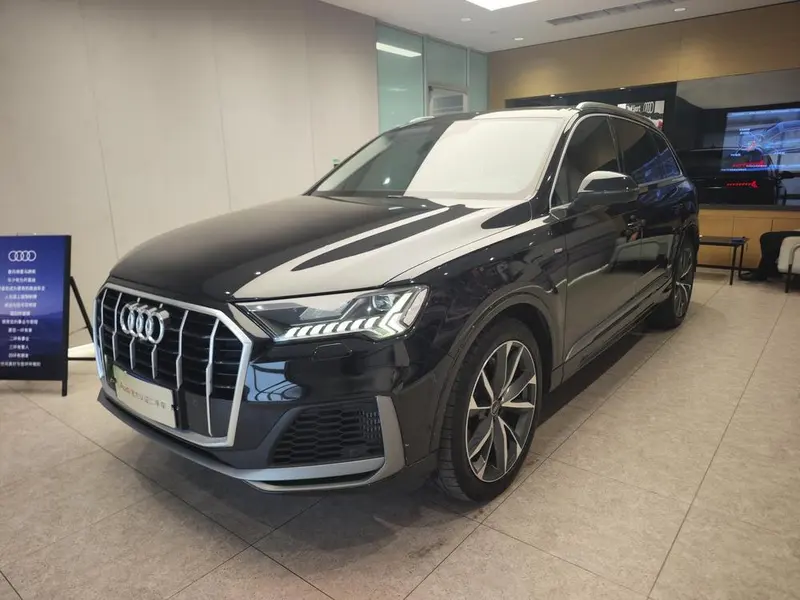 Audi Q7 55 TFSI quattro S line Sport Version, 2021 — фото 1