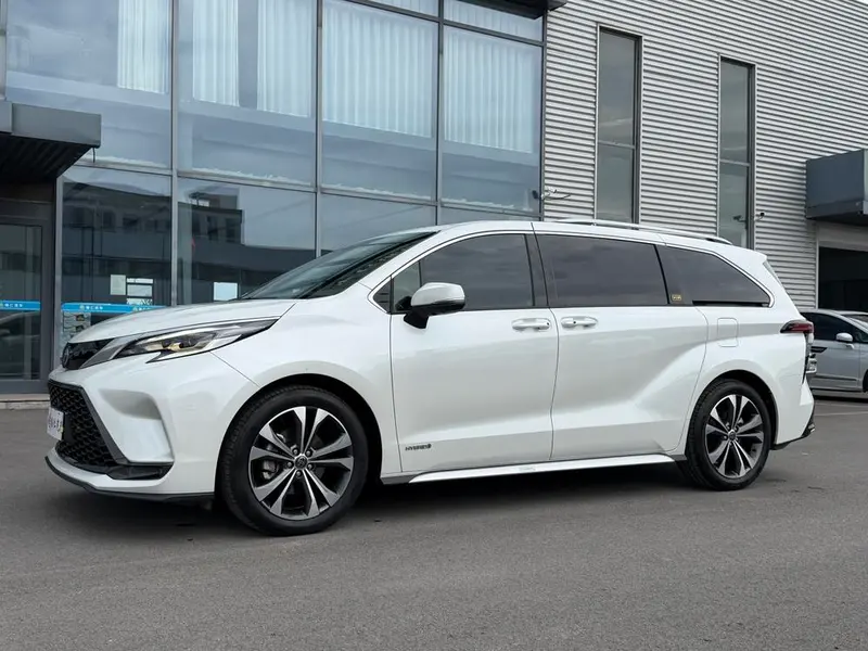 Toyota Granvia, 2023