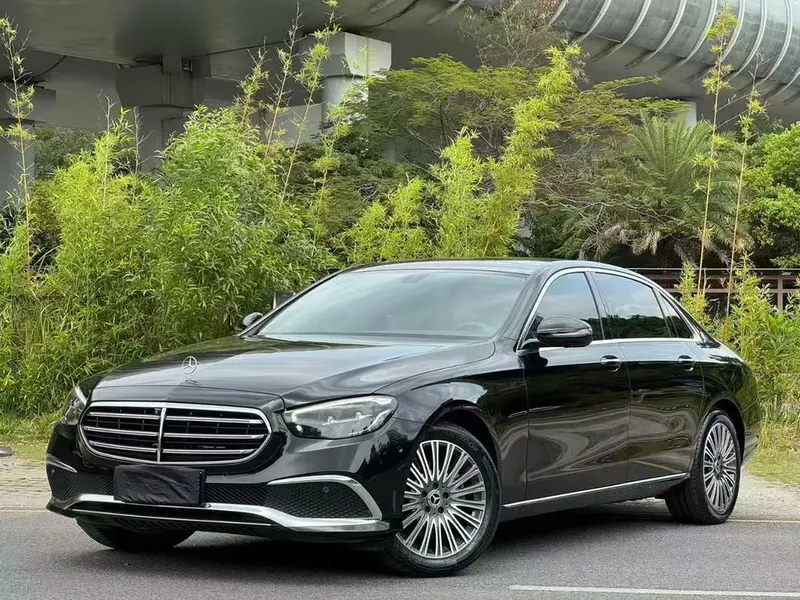 Mercedes-Benz E-Class, 2022