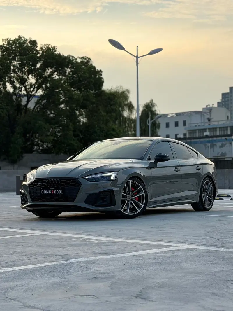 Audi S5, 2022