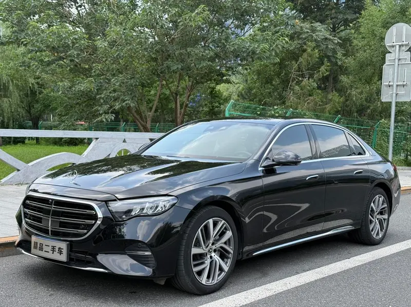 Mercedes-Benz E-Class, 2024