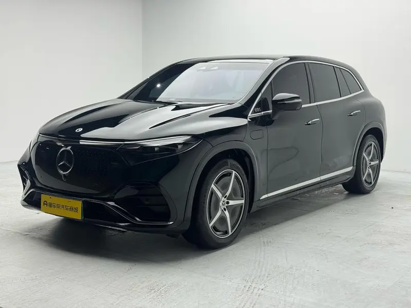 Mercedes-Benz EQS SUV, 2023
