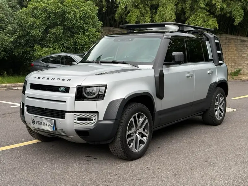 Land Rover Defender, 2020