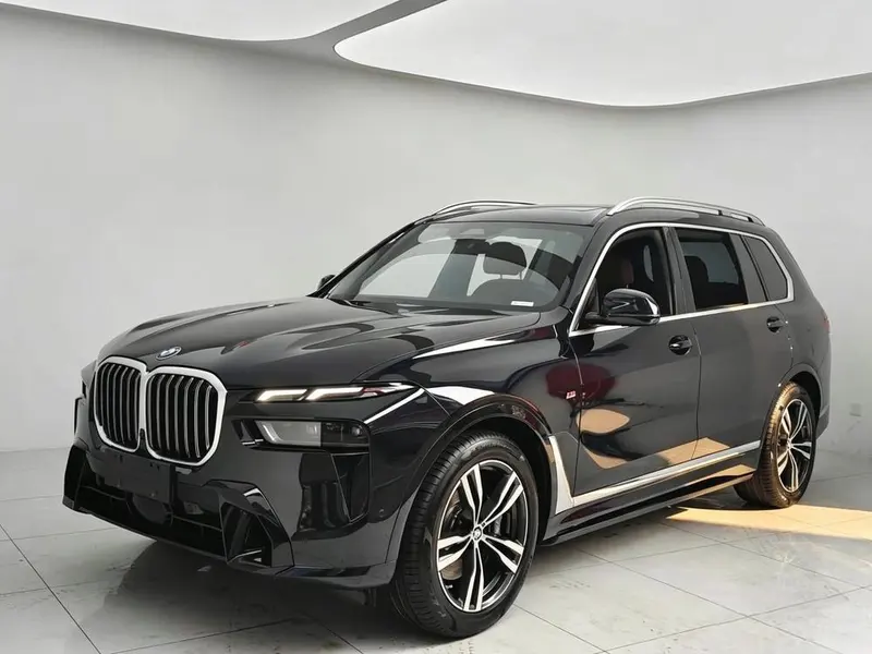 BMW X7, 2023