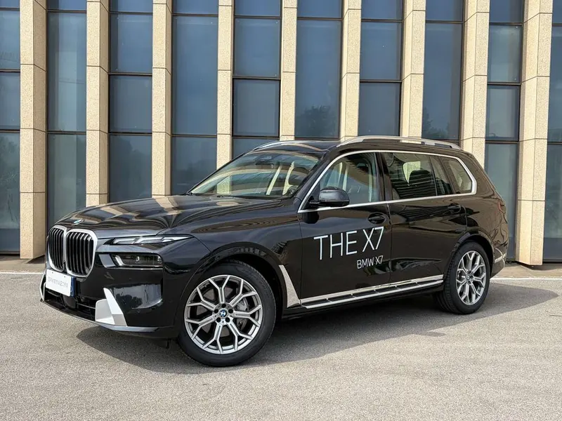 BMW X7, 2024
